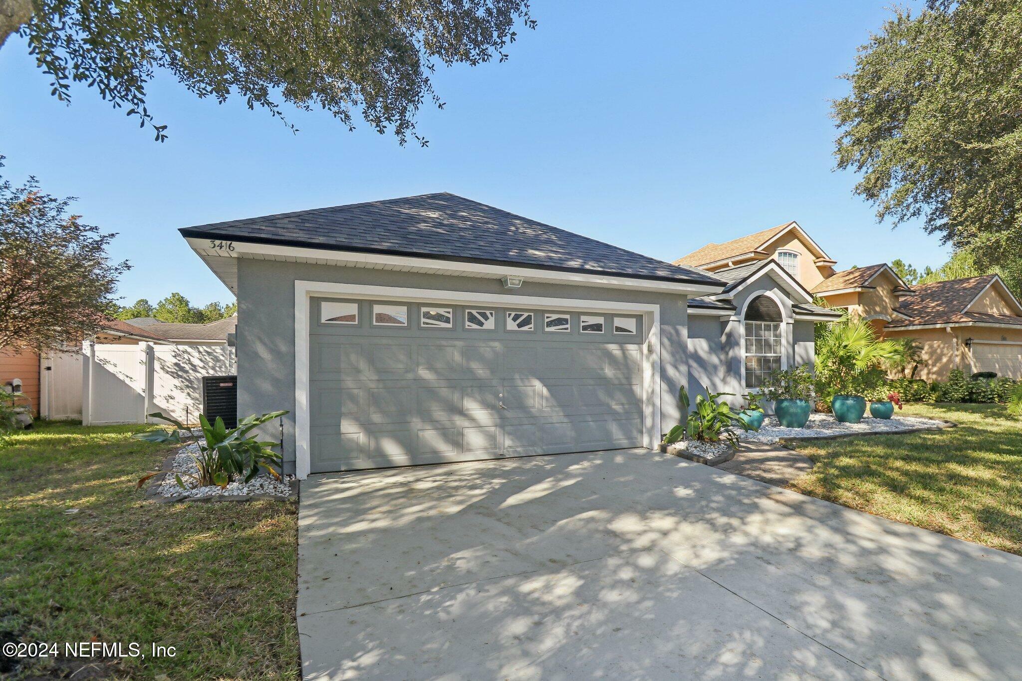 Property Photo:  3416 Laurel Leaf Drive  FL 32065 