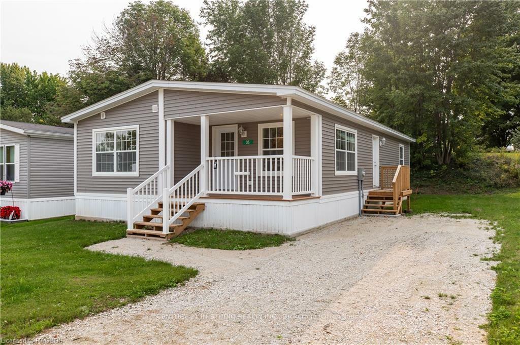 Property Photo: 35 Sussex Square ON N4K 5N5