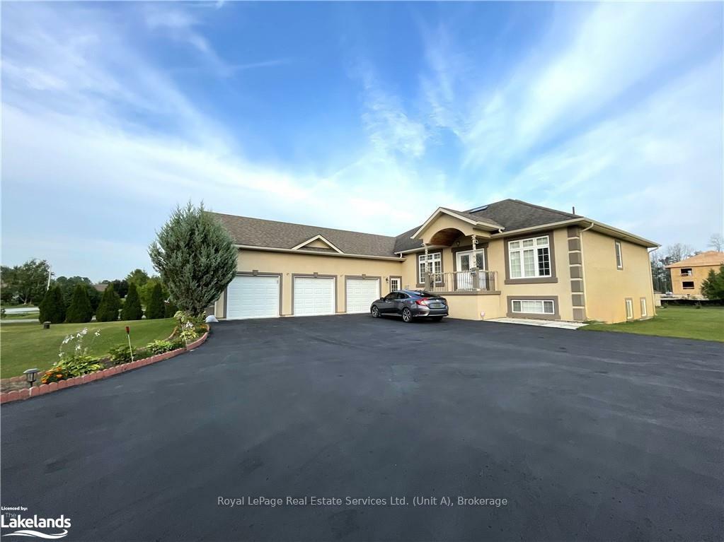 Property Photo: 16 Wasaga Sands Drive ON L9Z 1J6