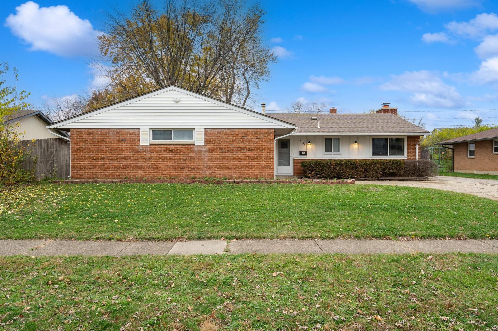 Property Photo: 7149 Klyemore Drive OH 45424