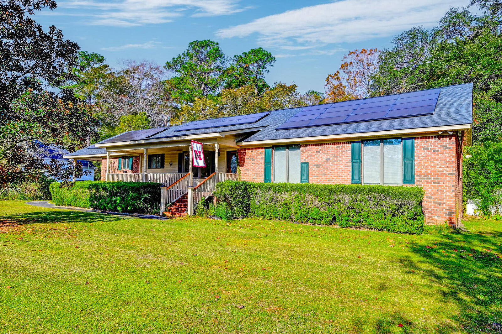 Property Photo:  185 Old Fort Drive  SC 29456 