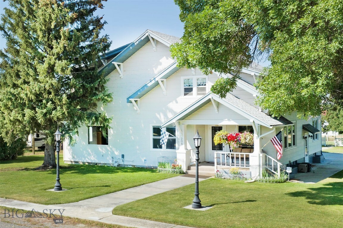 Property Photo:  204 Boundary Street  MT 59749 