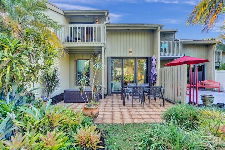 97 NE 17 Ct 97  Fort Lauderdale FL 33305 photo