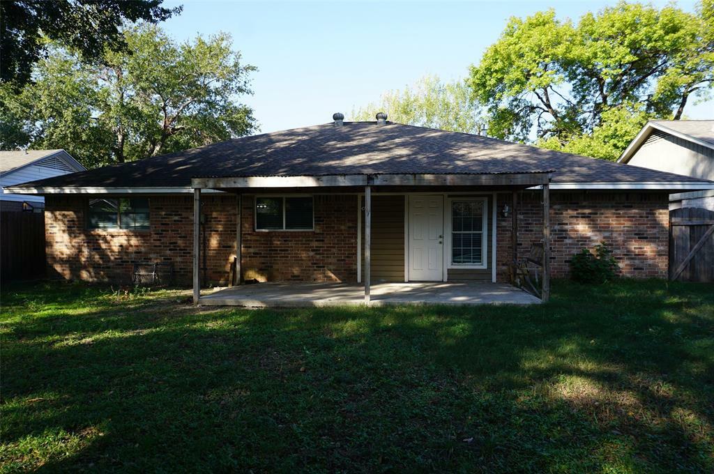 Property Photo:  7223 Stonegate Drive  TX 77040 