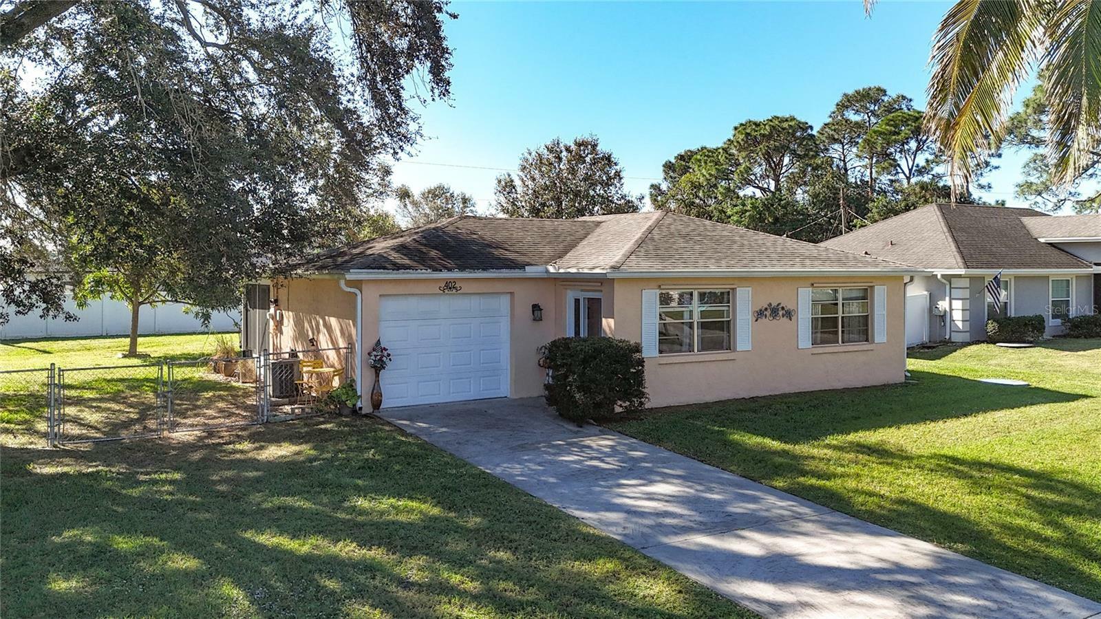 Property Photo:  402 NW Concord Drive  FL 34983 