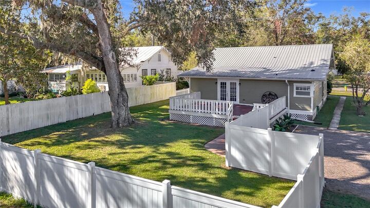 Property Photo: 14236 14th Street FL 33523