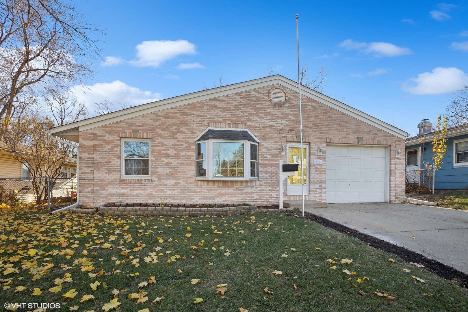 Property Photo:  511 Waco Lane  IL 60110 