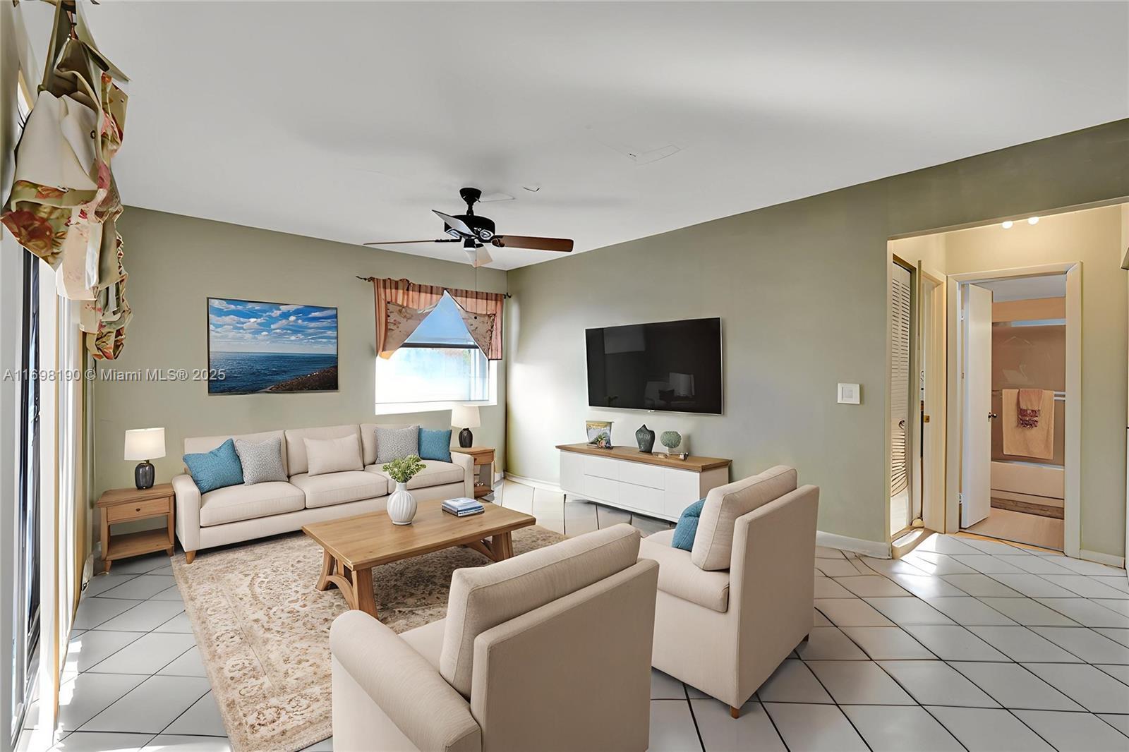 Property Photo:  1104 N Hiatus Rd 1104  FL 33026 