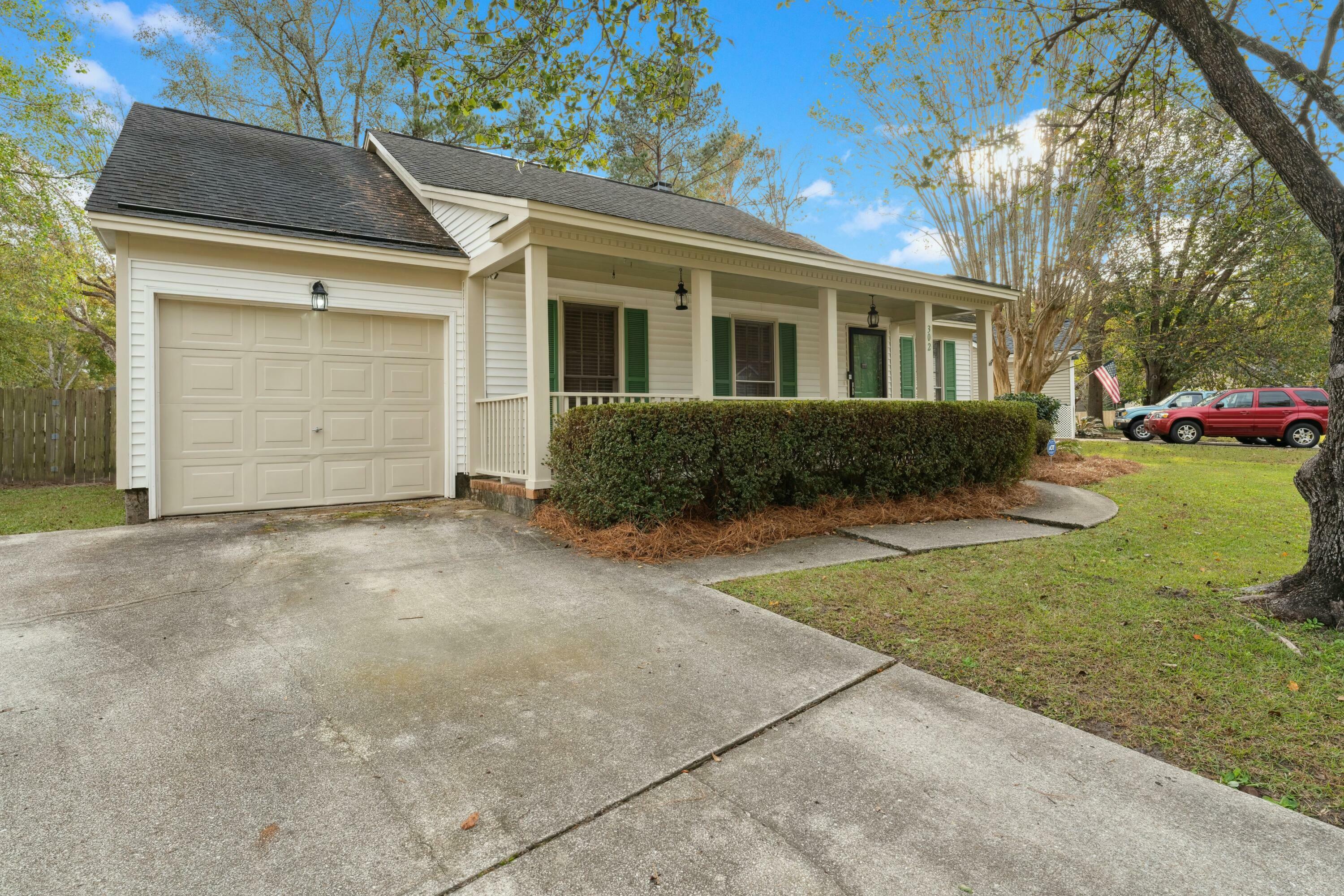 Property Photo:  302 Salterton Street  SC 29485 