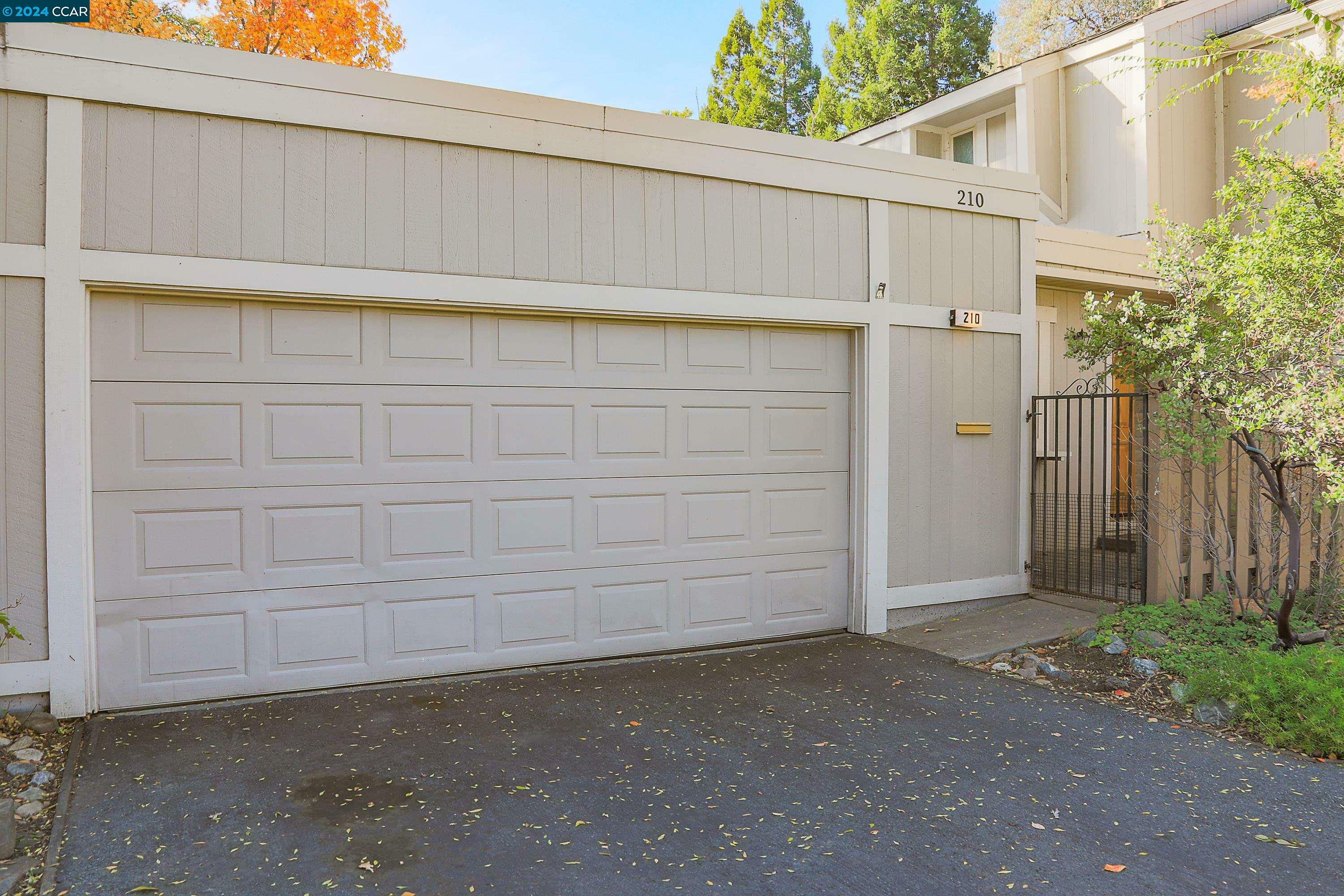 Property Photo:  210 Valley Oak Plz  CA 94553 