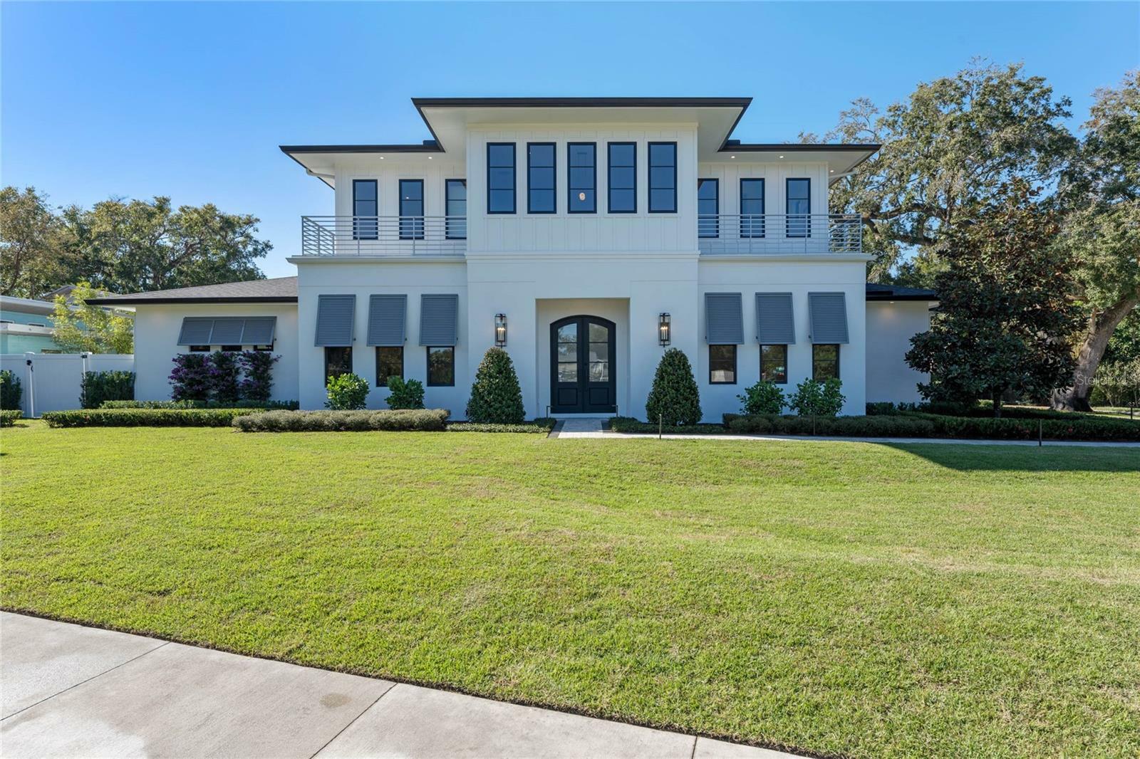 Property Photo: 1948 Rowena Avenue FL 32803