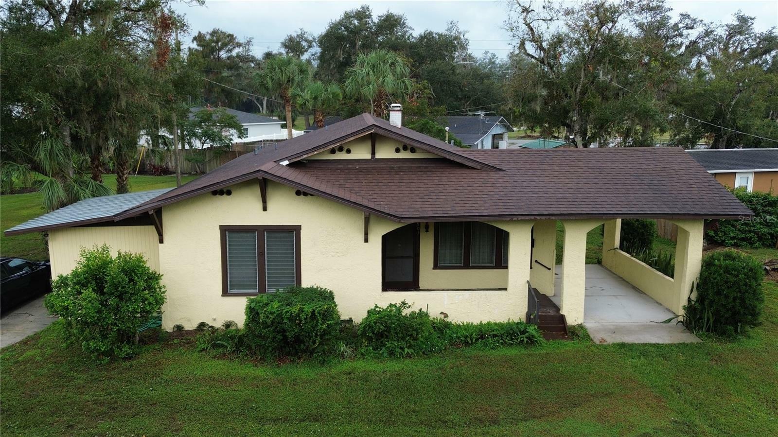 Property Photo:  903 Parkview Road  FL 34266 