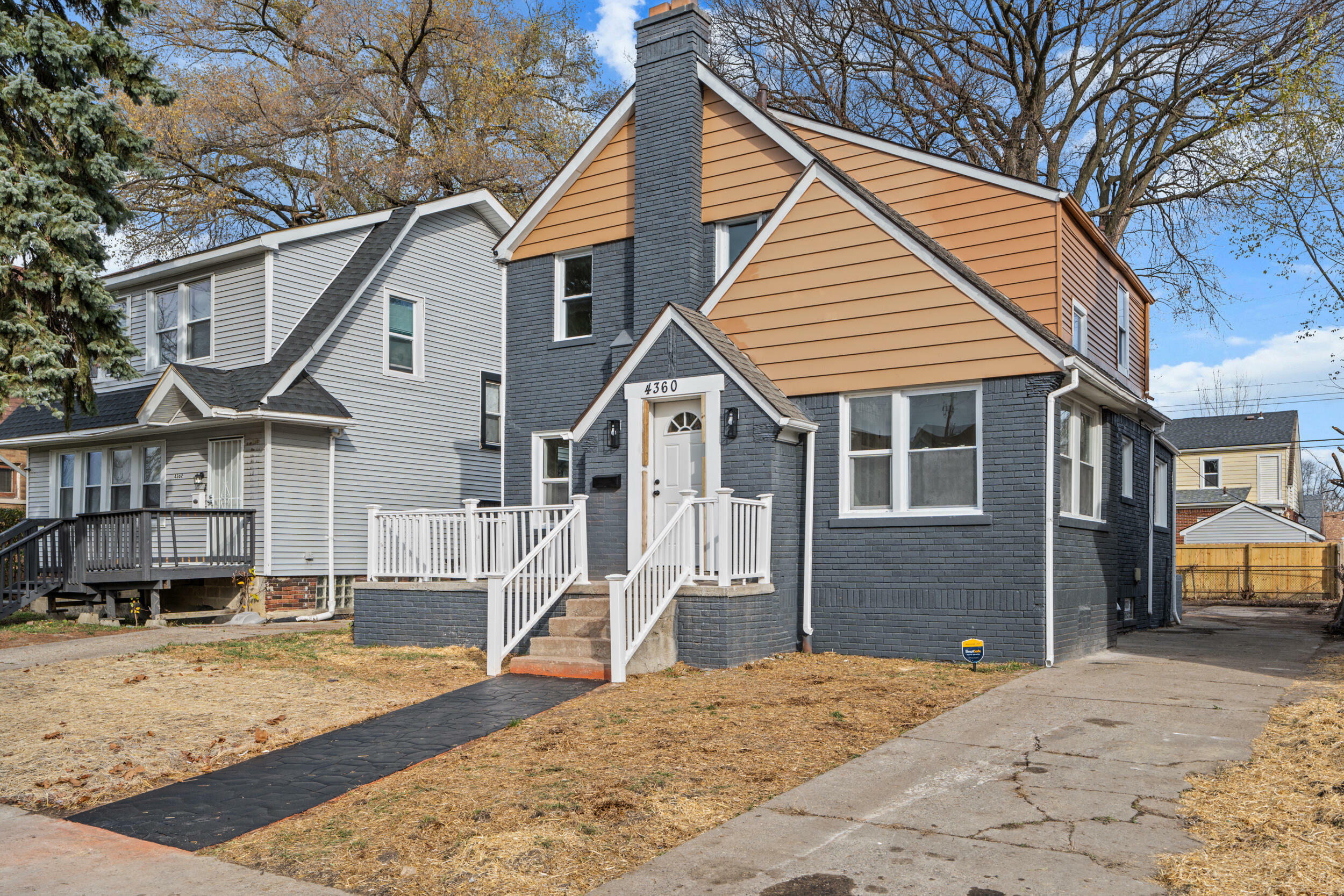 Property Photo:  4360 Buckingham Avenue  MI 48224 