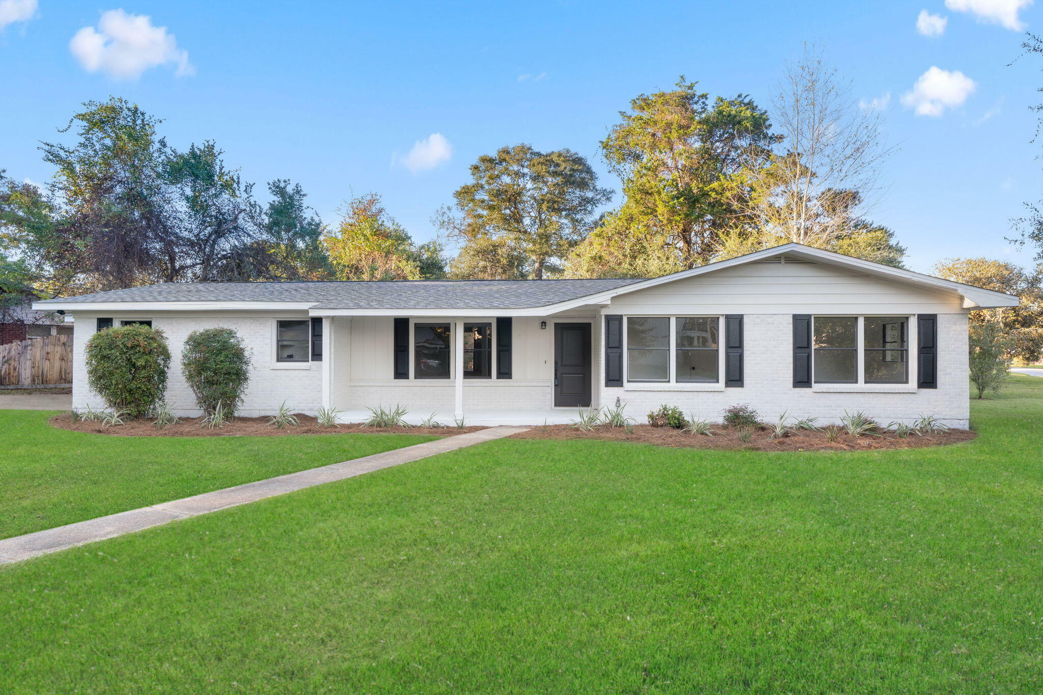 Property Photo:  6575 Sellers Drive  FL 32570 