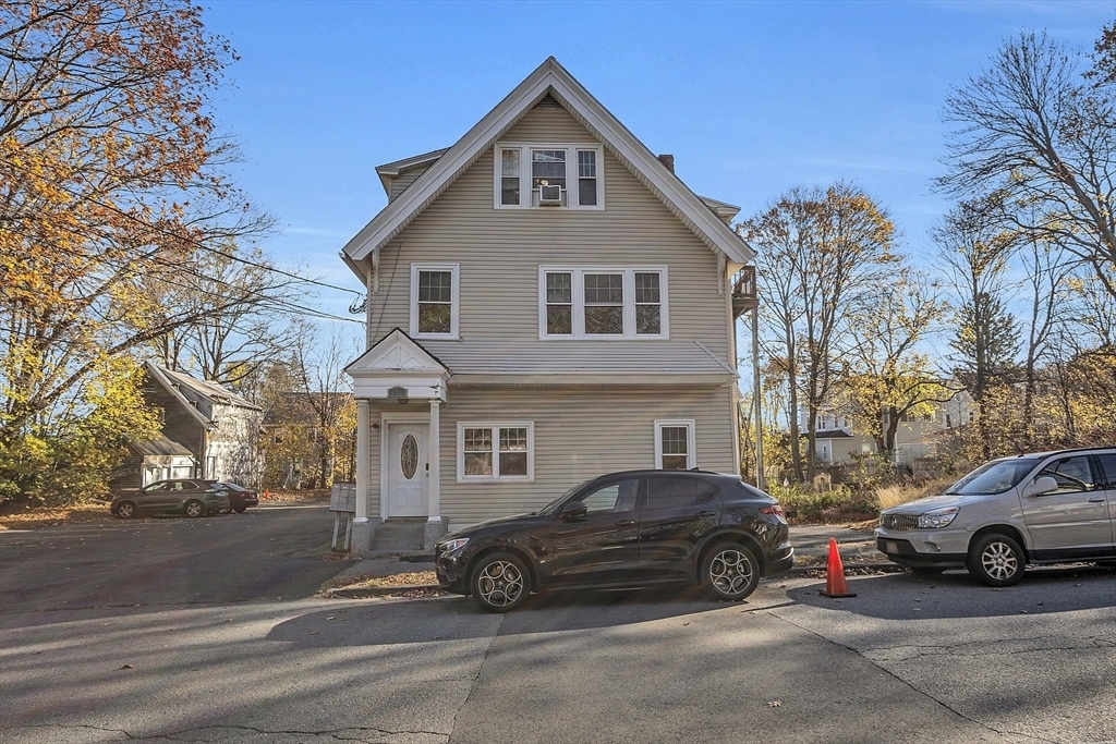 Property Photo:  91 Alvarado Ave  MA 01604 