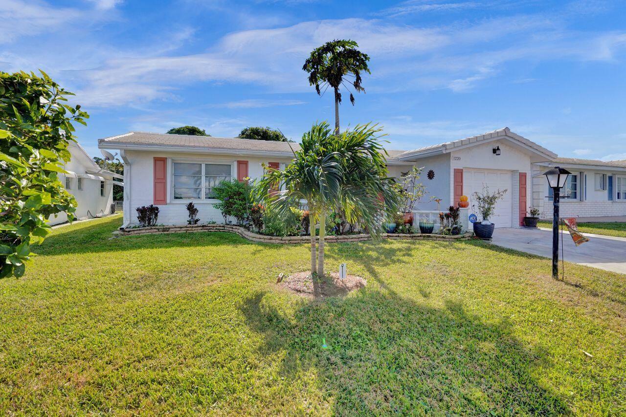 Property Photo:  1220 SW 22nd Avenue  FL 33426 