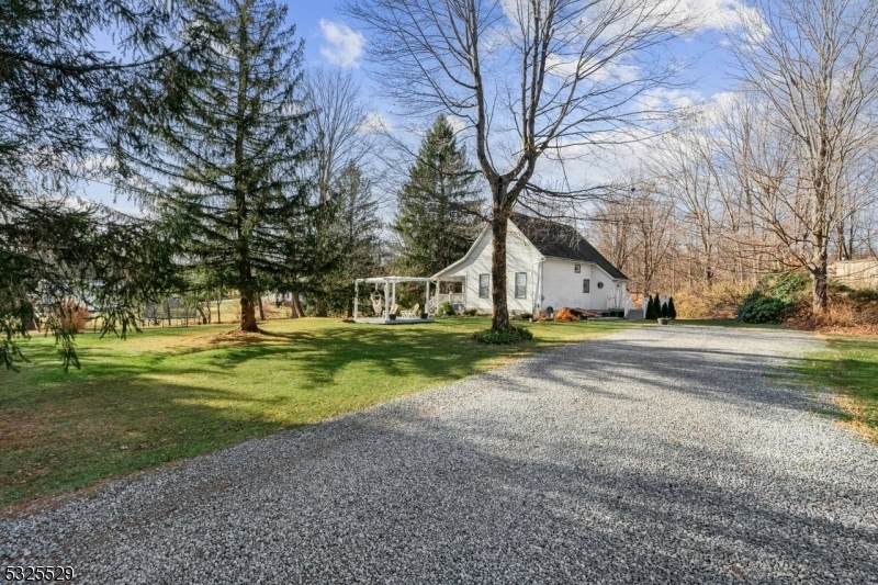 Property Photo:  7 Wolfs Corner Rd  NJ 07860 