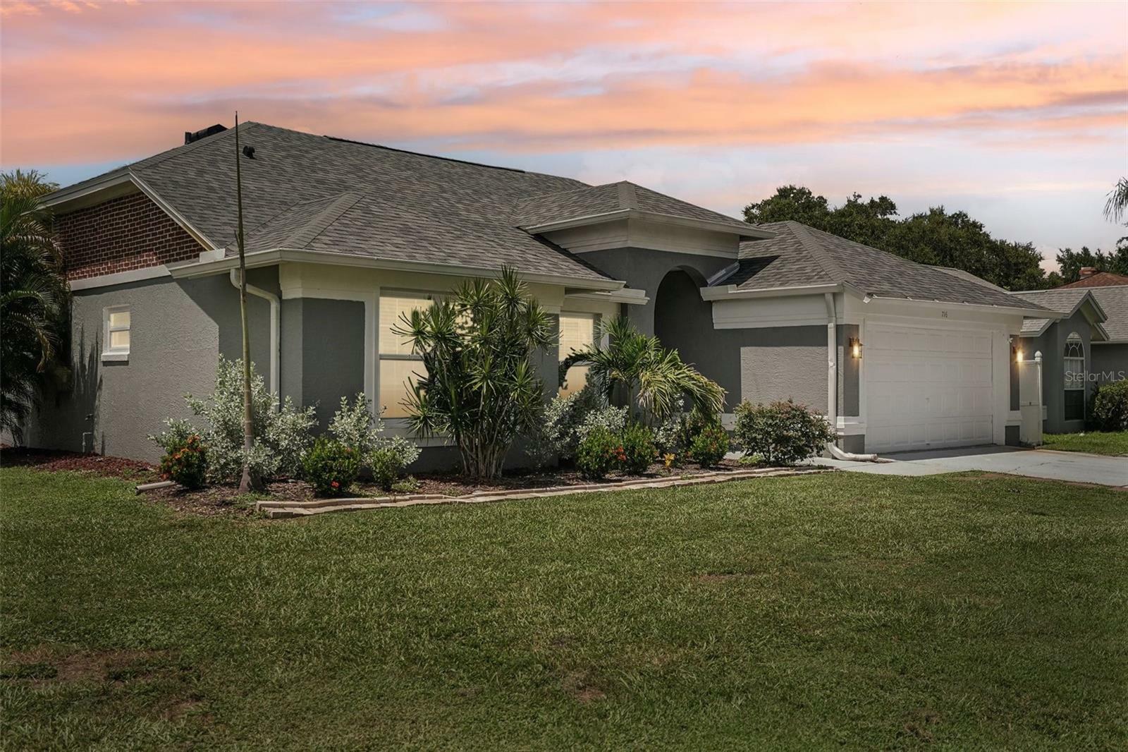 Property Photo:  716 46th Street E  FL 34208 