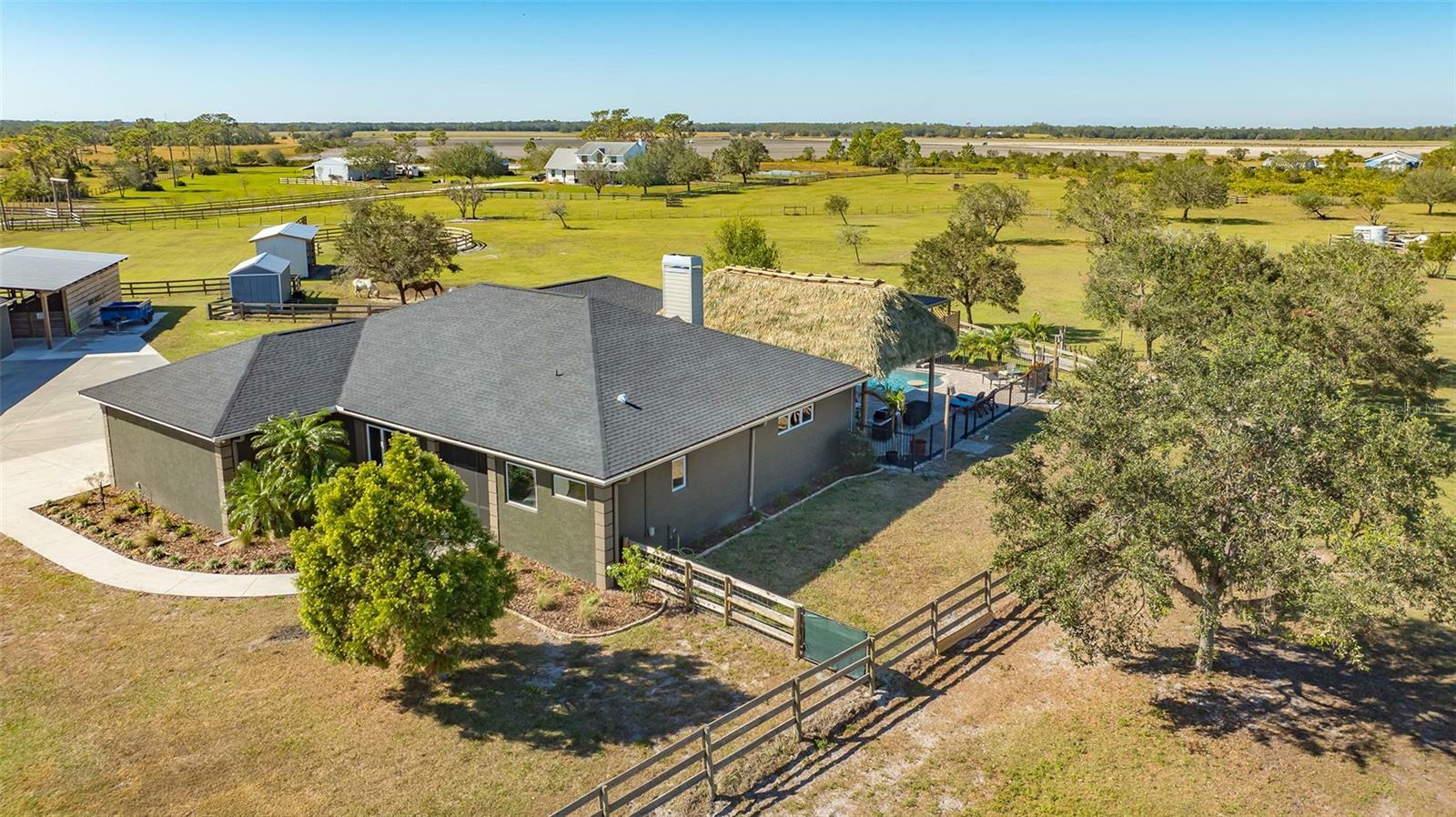 Property Photo: 25205 67th Avenue E FL 34251