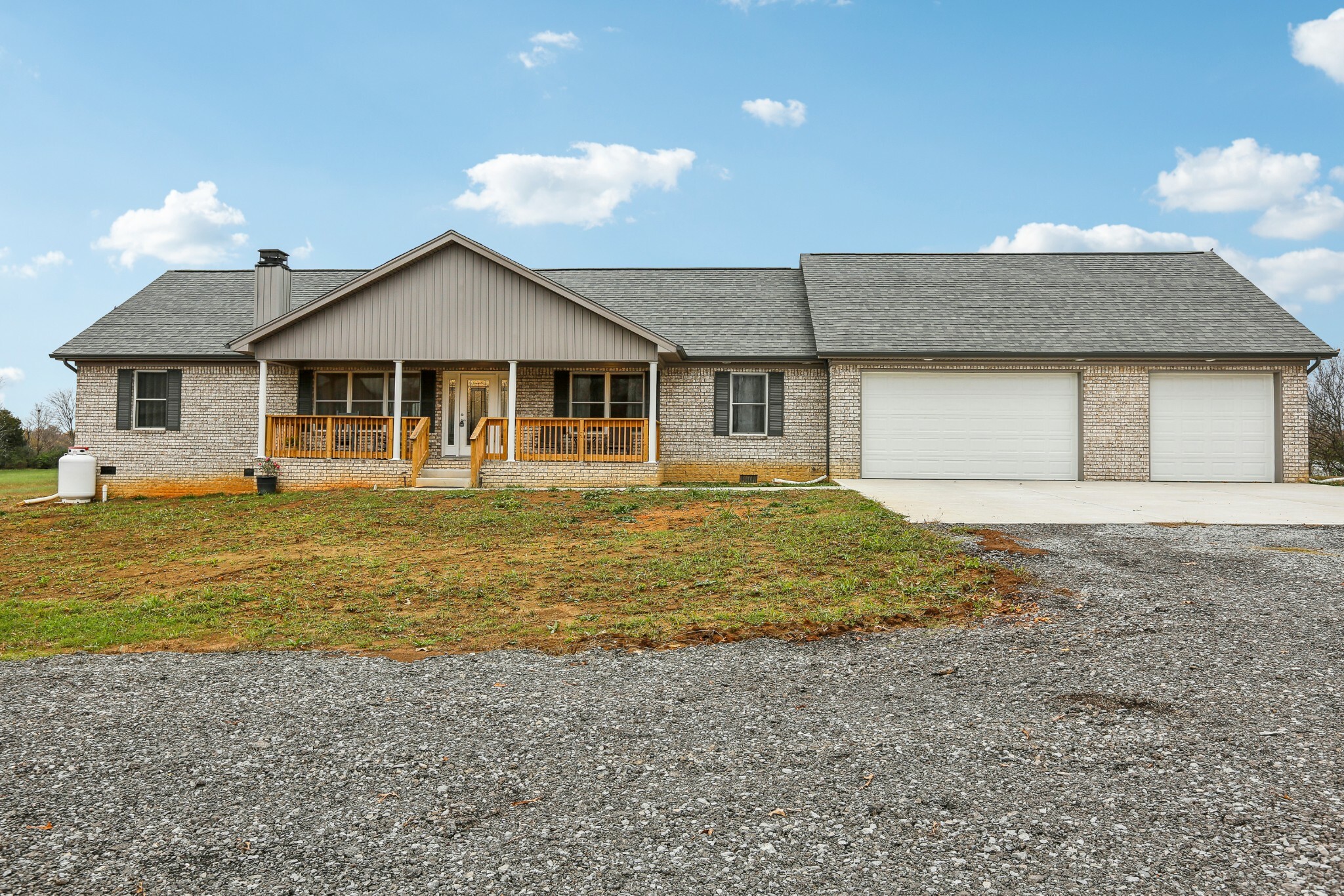 Property Photo:  4336 Dover Rd  TN 37191 