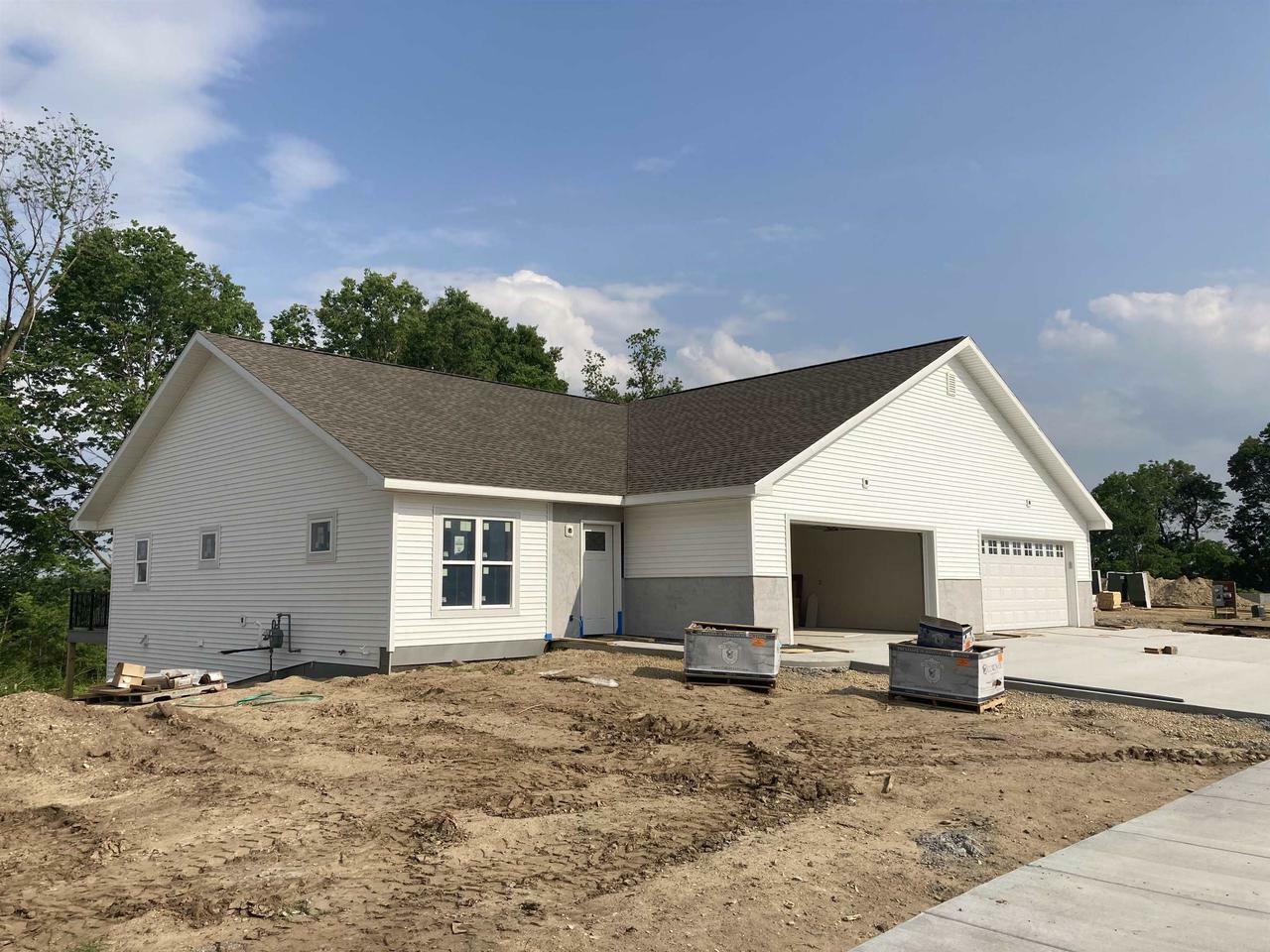 Property Photo: 1062 Armida Court WI 53959