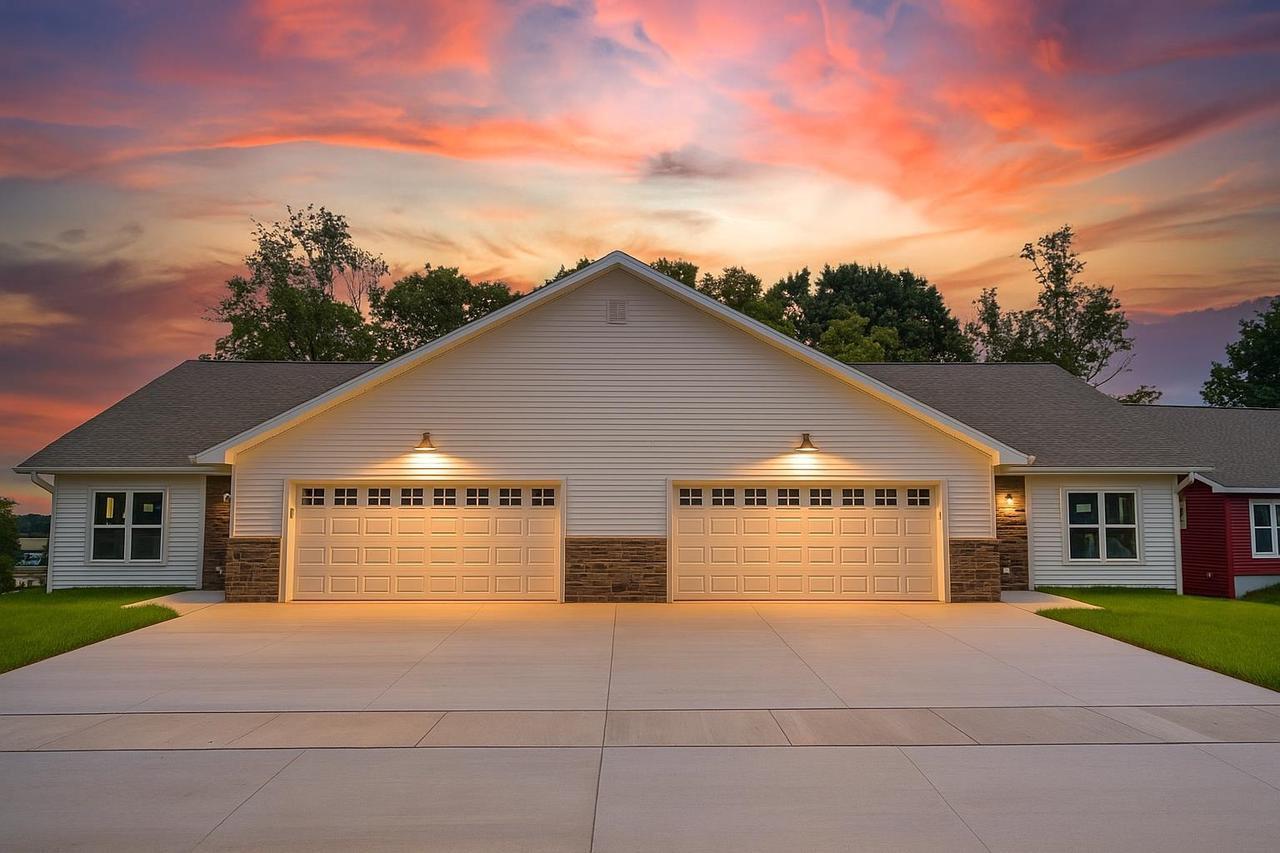 Property Photo: 1062 Armida Court WI 53959