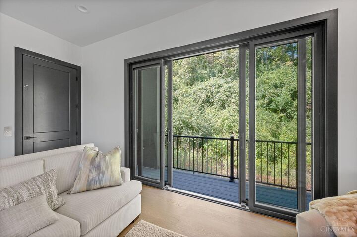 Property Photo: 3750 Miami Run OH 45227