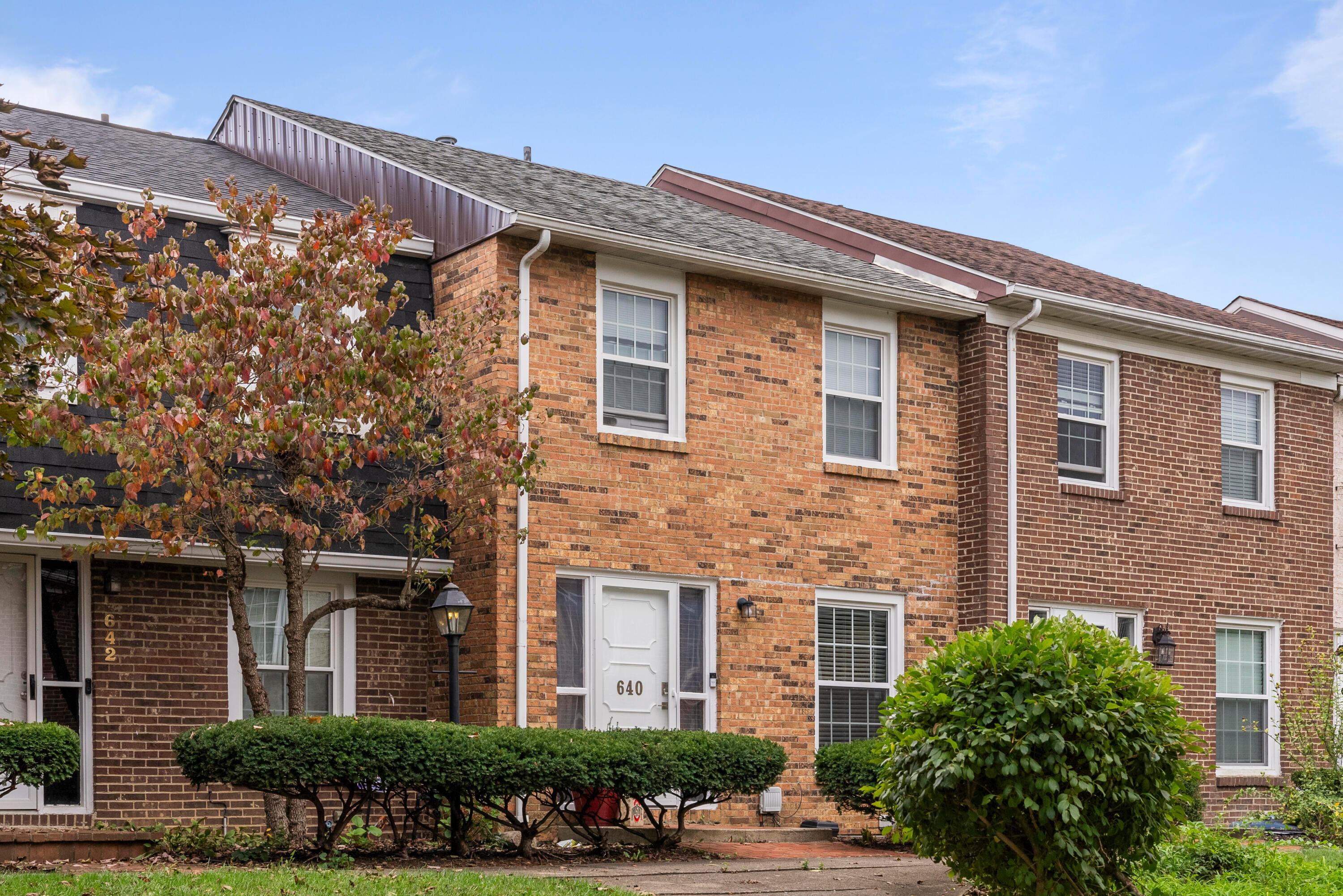 Property Photo: 640 Pamlico Street OH 43228