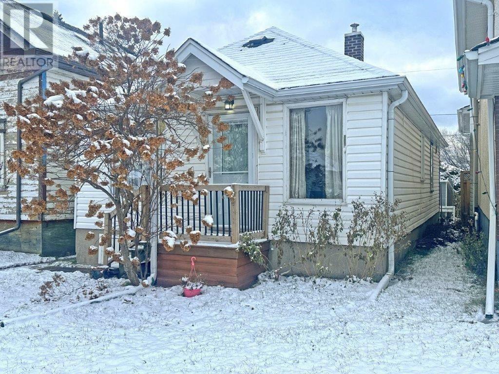 727 Brodie Street N  Thunder Bay ON P7C 3T8 photo