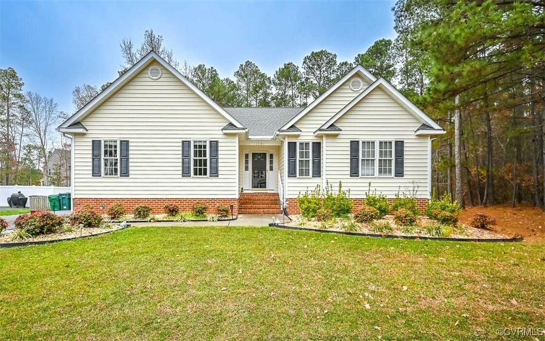 Property Photo:  3301 Stansfield Court  VA 23231 