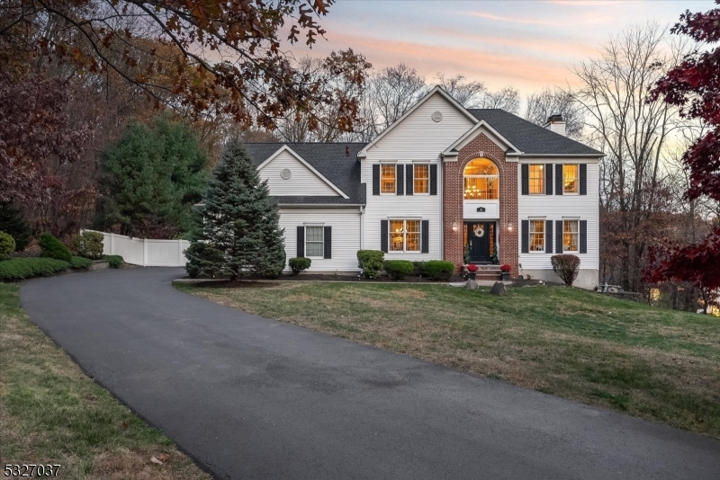Property Photo: 8 David Pl NJ 07836