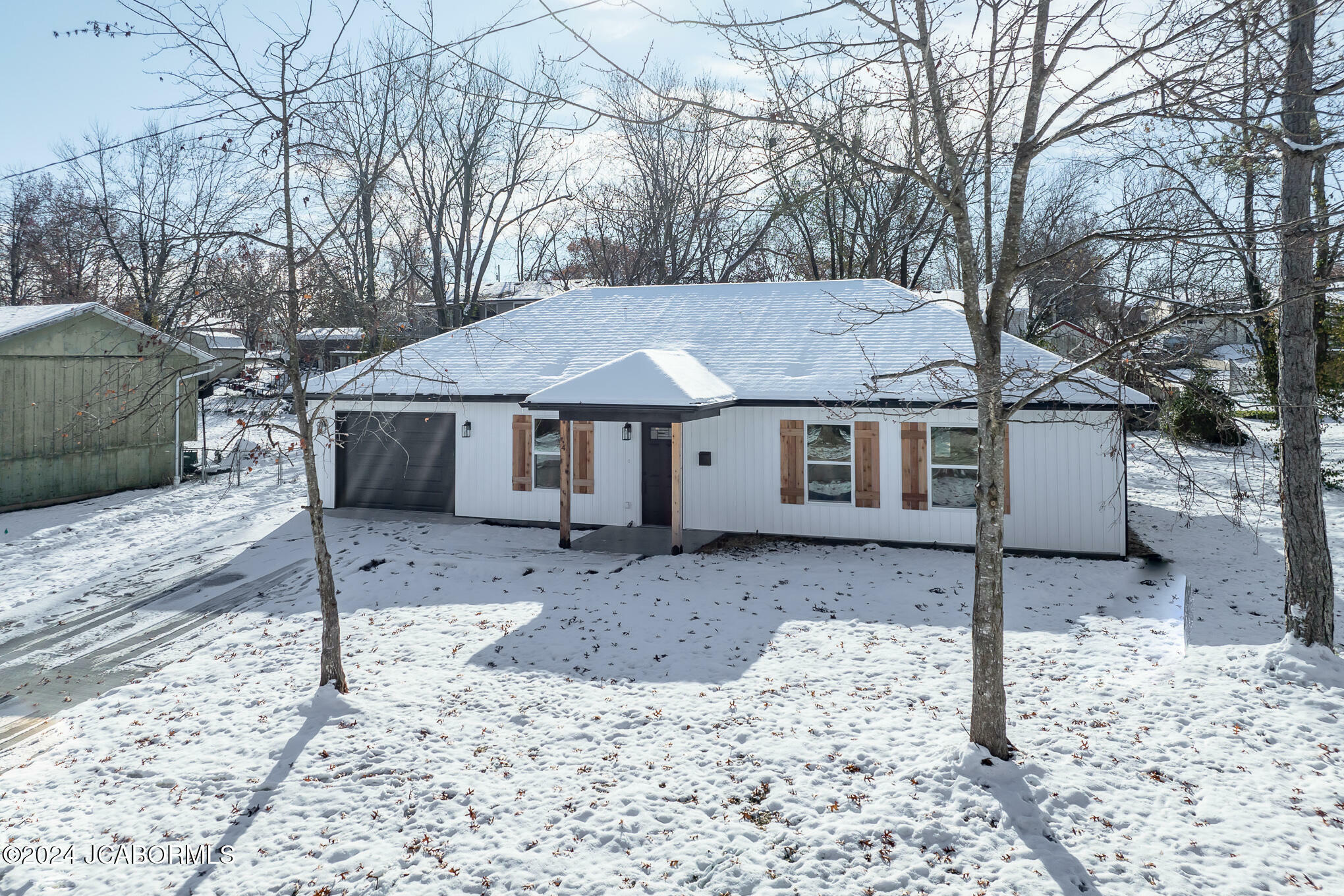 Property Photo:  4 Locust Lane  MO 65251 