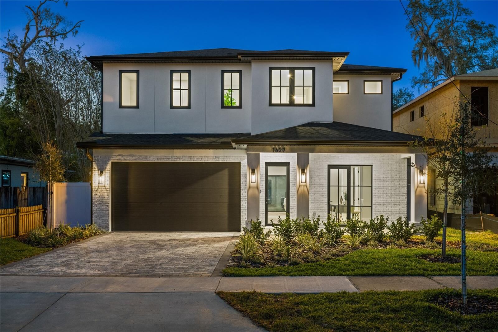 Property Photo:  1627 Illinois Street  FL 32803 