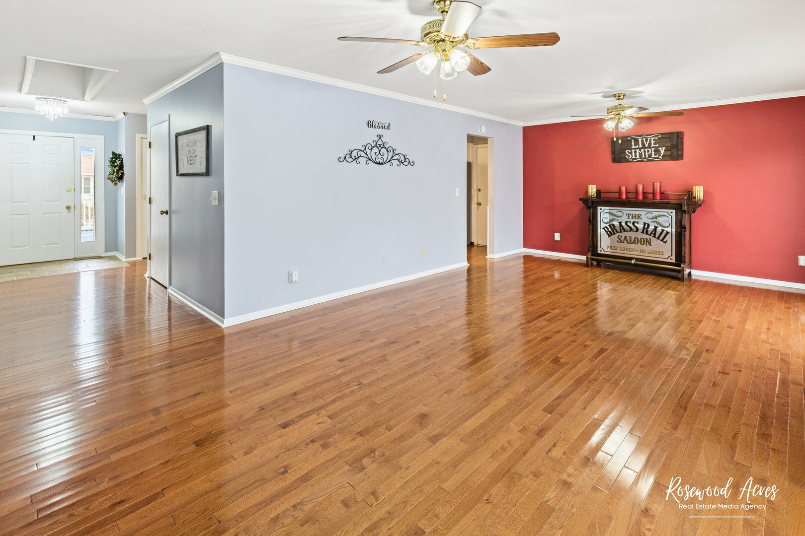 Property Photo:  109 S Elm Avenue  IL 60964 