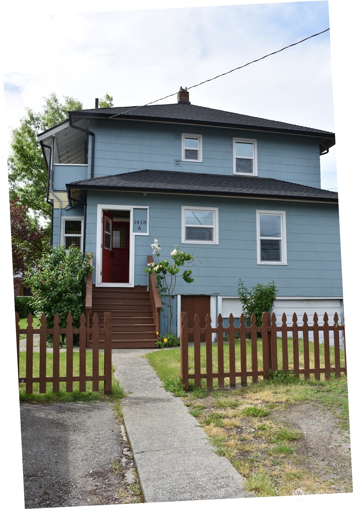 Property Photo: 1418 Burwell Street WA 98337