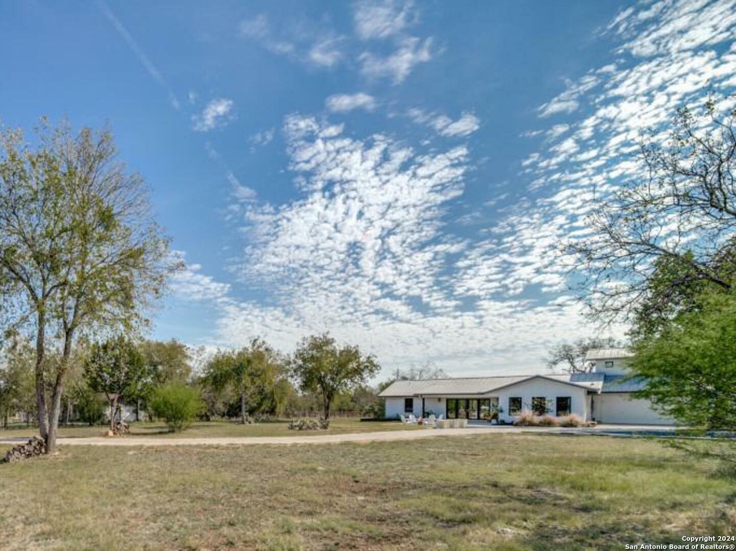 Property Photo:  3940 Menger  TX 78259 