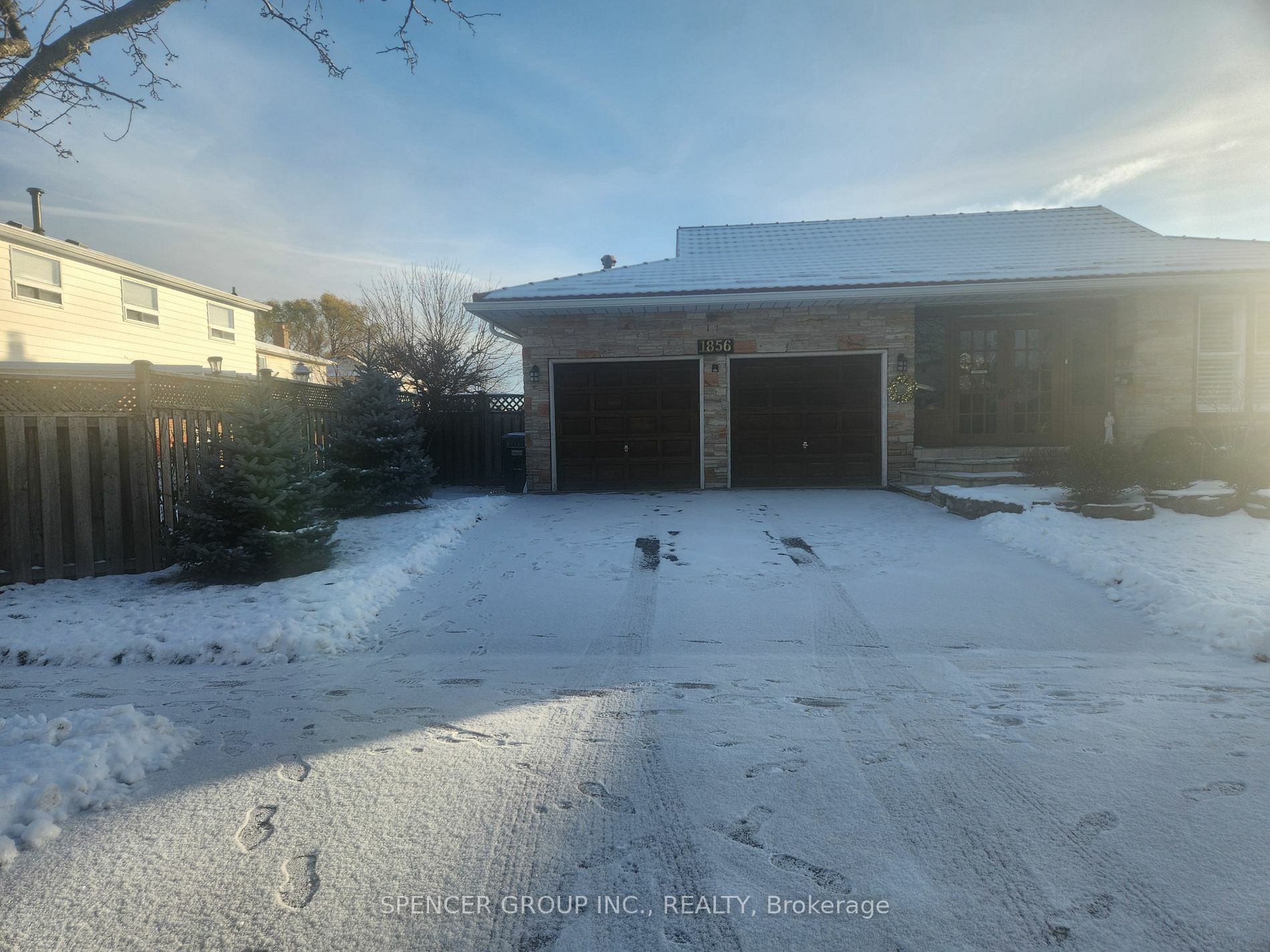 Property Photo:  1856 Briarcrook Cres  ON L4X 1X4 