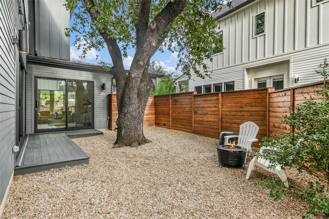 Property Photo:  1205 W 39th 1/2 Street A  TX 78756 