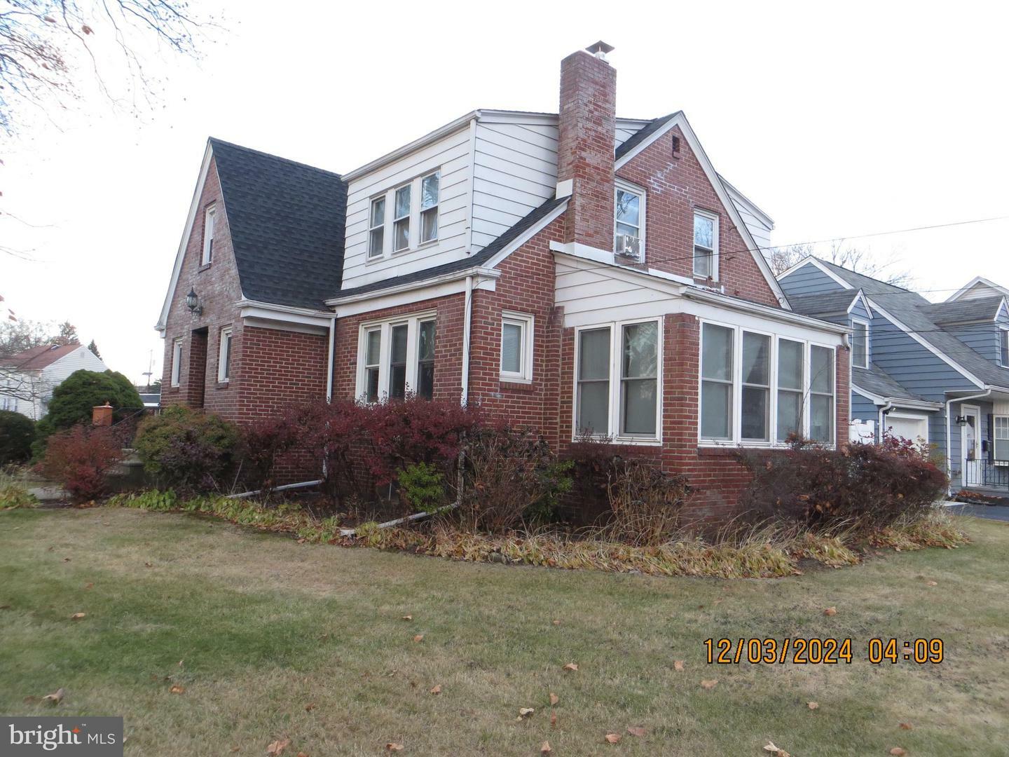 Property Photo:  406 Fenwood Avenue  NJ 08619 