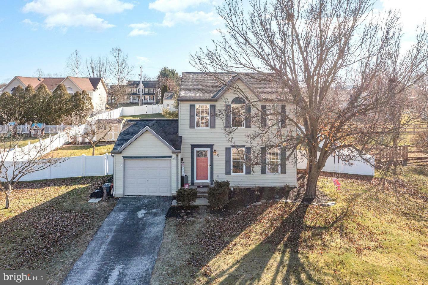 Property Photo:  72 Dickinson Drive  PA 17331 