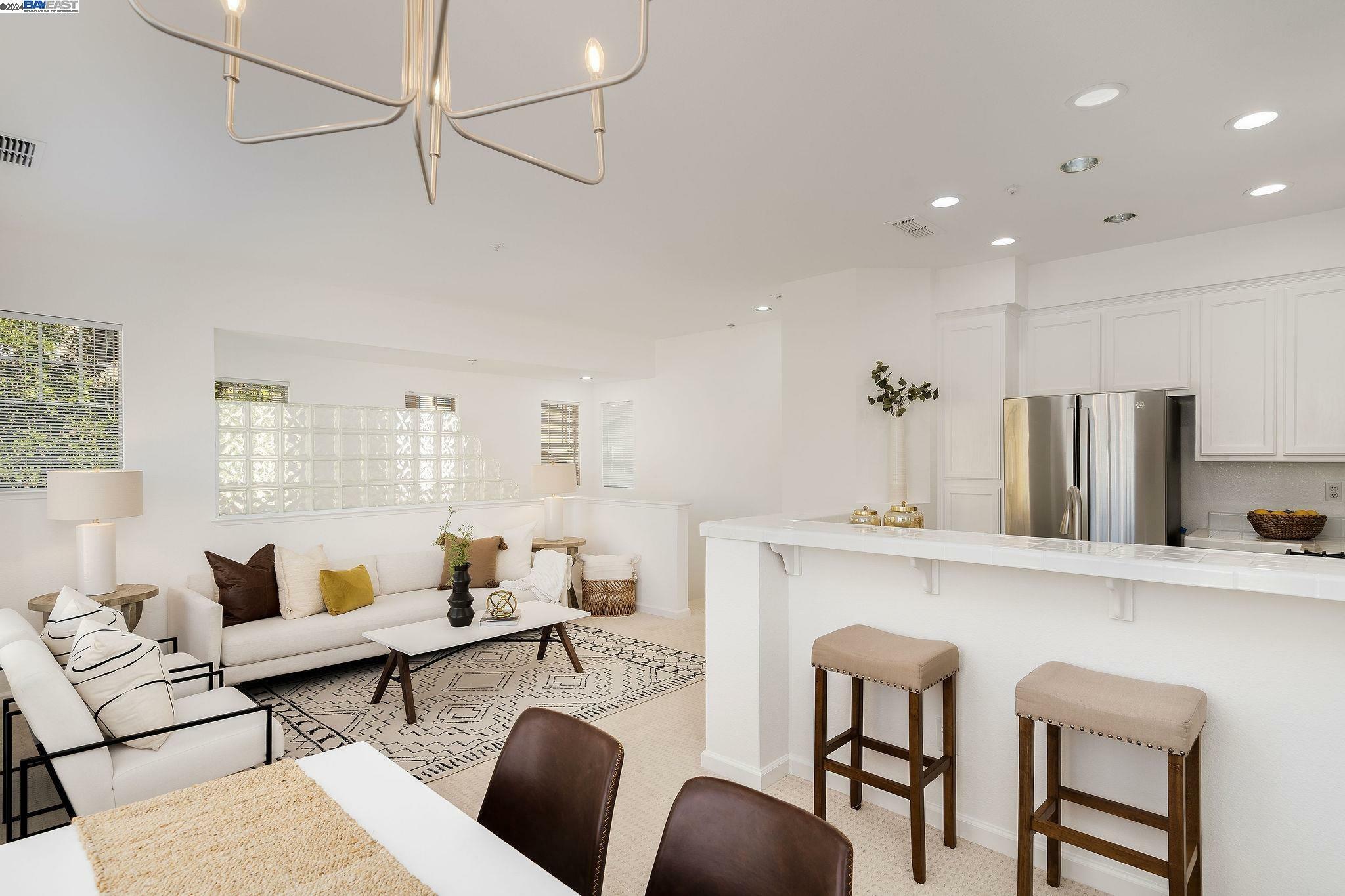 Property Photo:  23069 Canyon Terrace Dr 1  CA 94552 