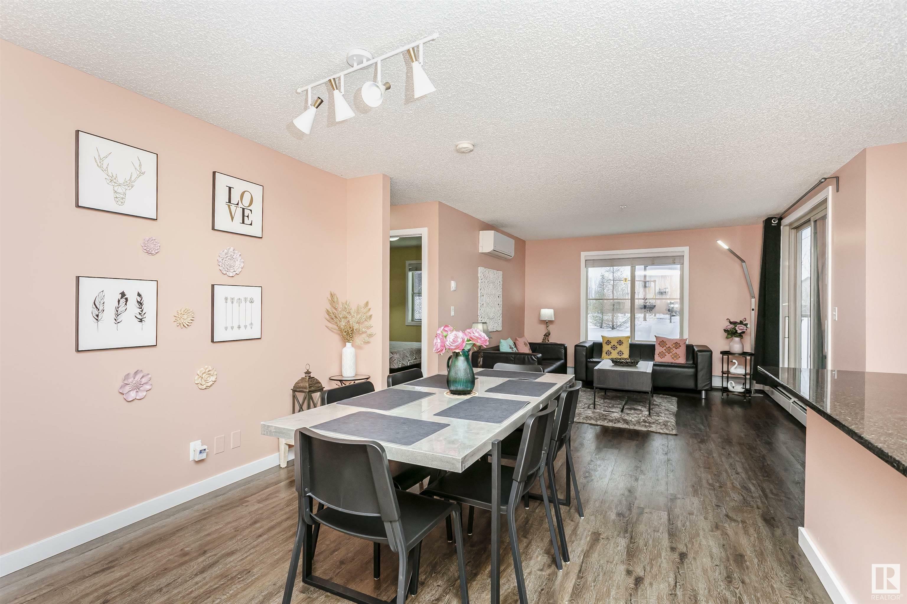 Photo de la propriété:  12045 22 Avenue SW 118  AB T6W 2Y2 