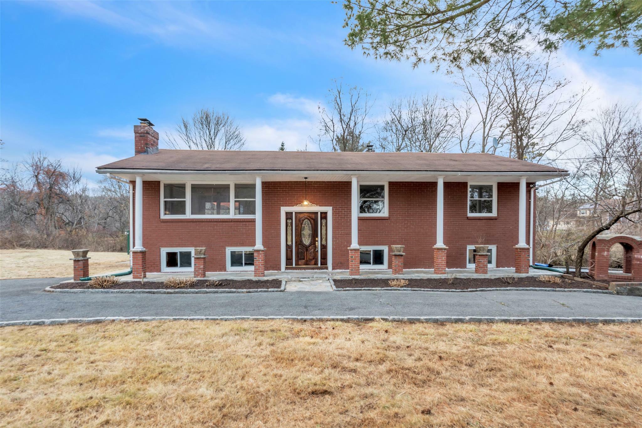 Property Photo:  559 Laroe Road  NY 10918 