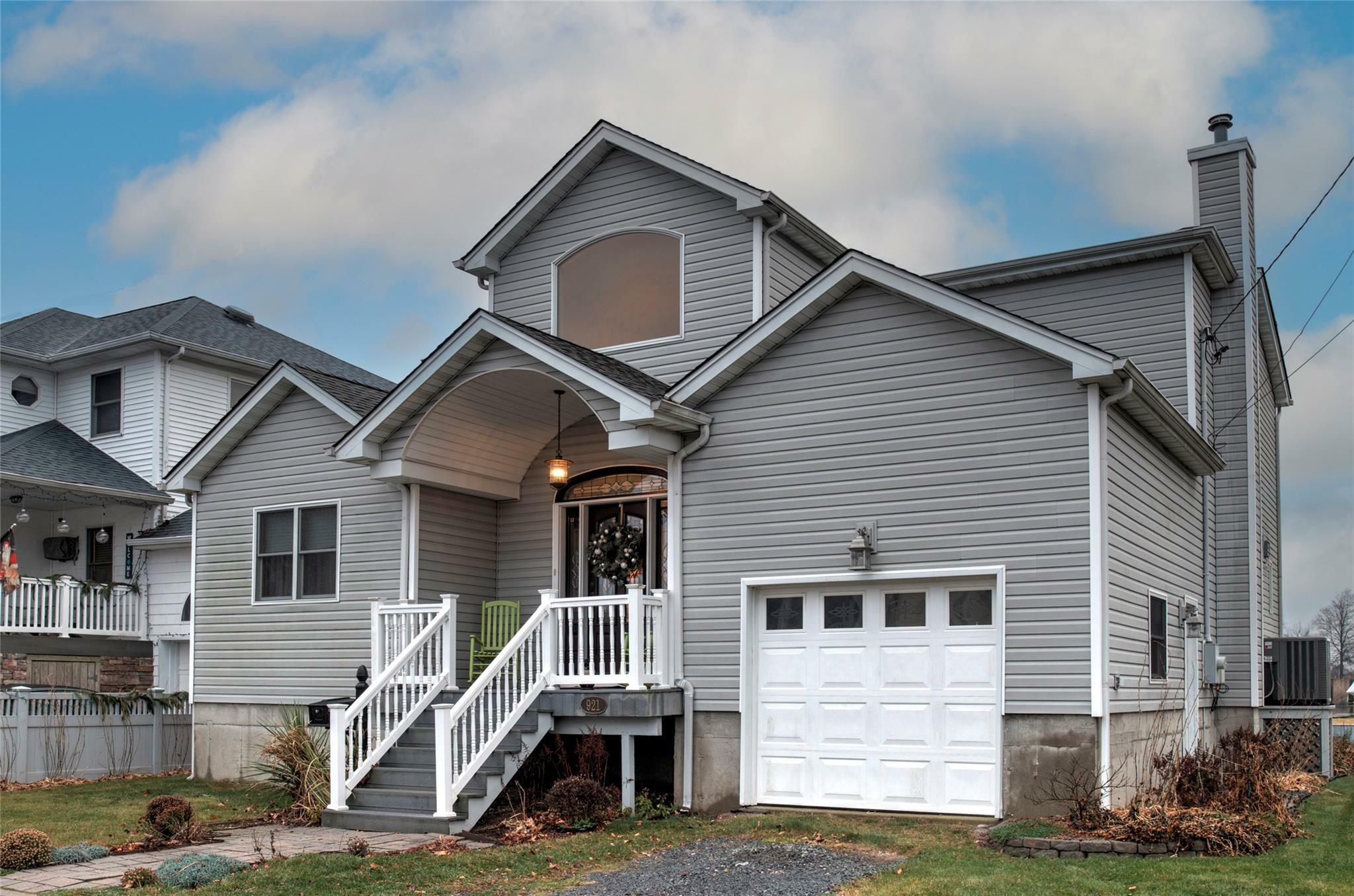 Property Photo: 921 S 6th Street NY 11757