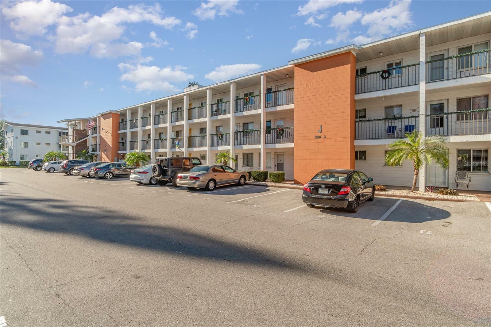 Property Photo: 5916 Canal Drive J35 FL 34207