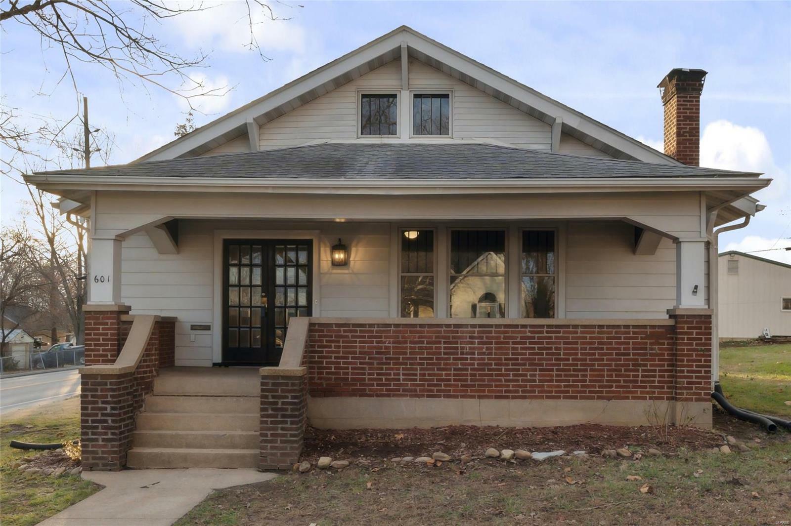 Property Photo:  601 Moore Street  MO 63028 