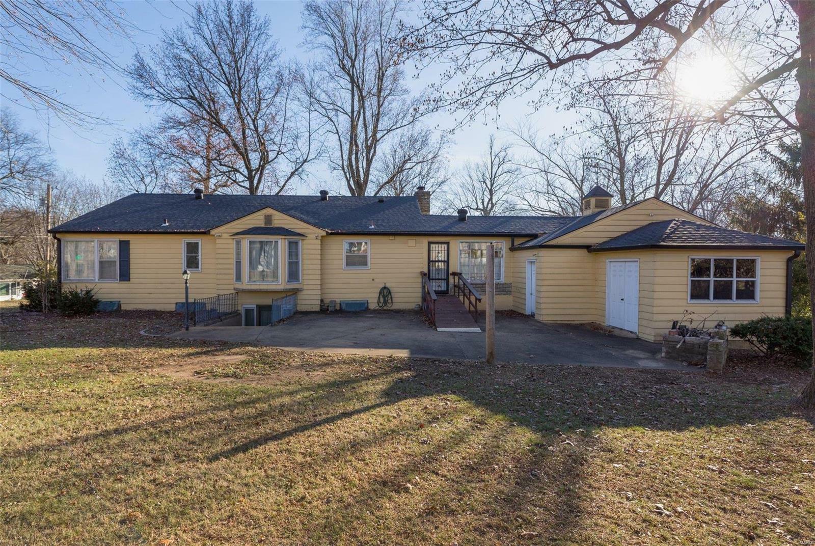 Property Photo:  105 Oakhill Downs Drive  MO 63640 