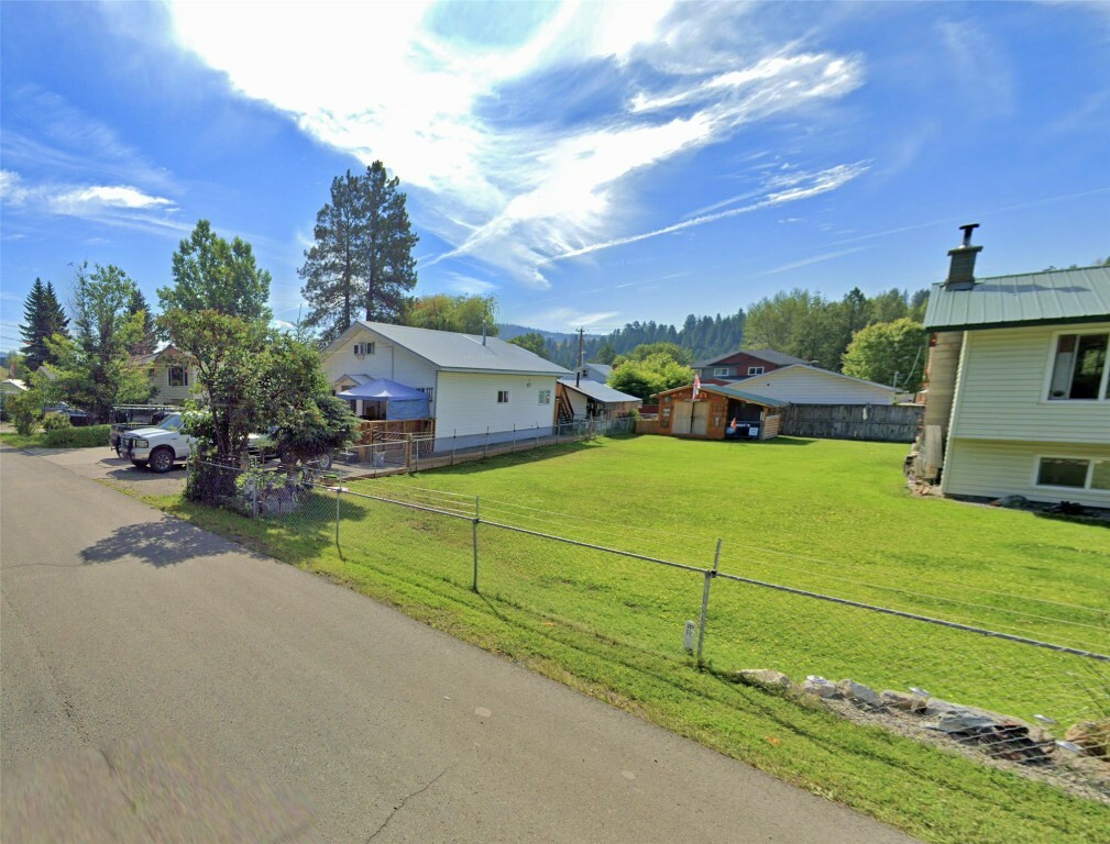 Photo de la propriété:  Lot B Auburn Crescent  BC V0X 1W0 