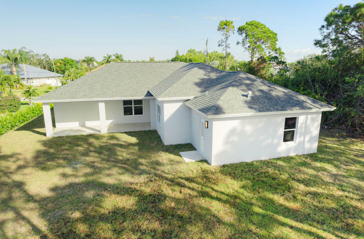 Property Photo:  5355 NW South Crisona Circle  FL 34986 