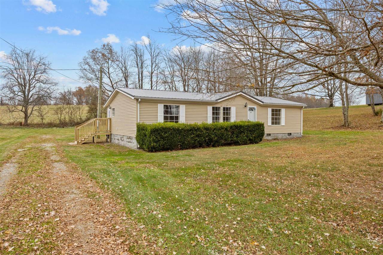 Property Photo:  672 Whickerville Road  KY 42746 